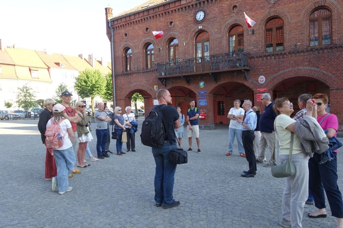 Gniewska Noc Muzeów. Hitem warsztaty edukacyjne o średniowiecznym zamku oraz zwiedzanie tajnych zakątków Gniewa