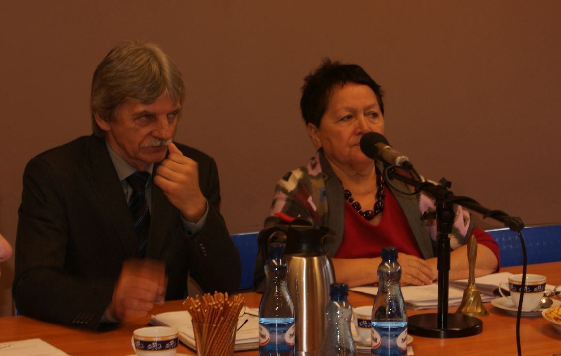 Gorąca sesja w Gniewie. Poszło o stawki za odpady. „To jest kabaret, a ludzie za niego płacą”