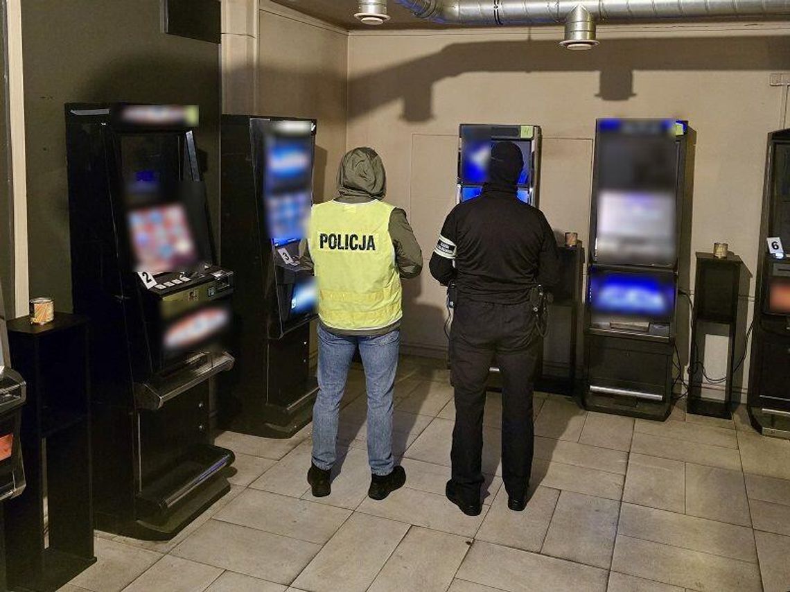 Hazardowy biznes przerwany! Nielegalne automaty stanowiły wartość ponad 130 tys. zł