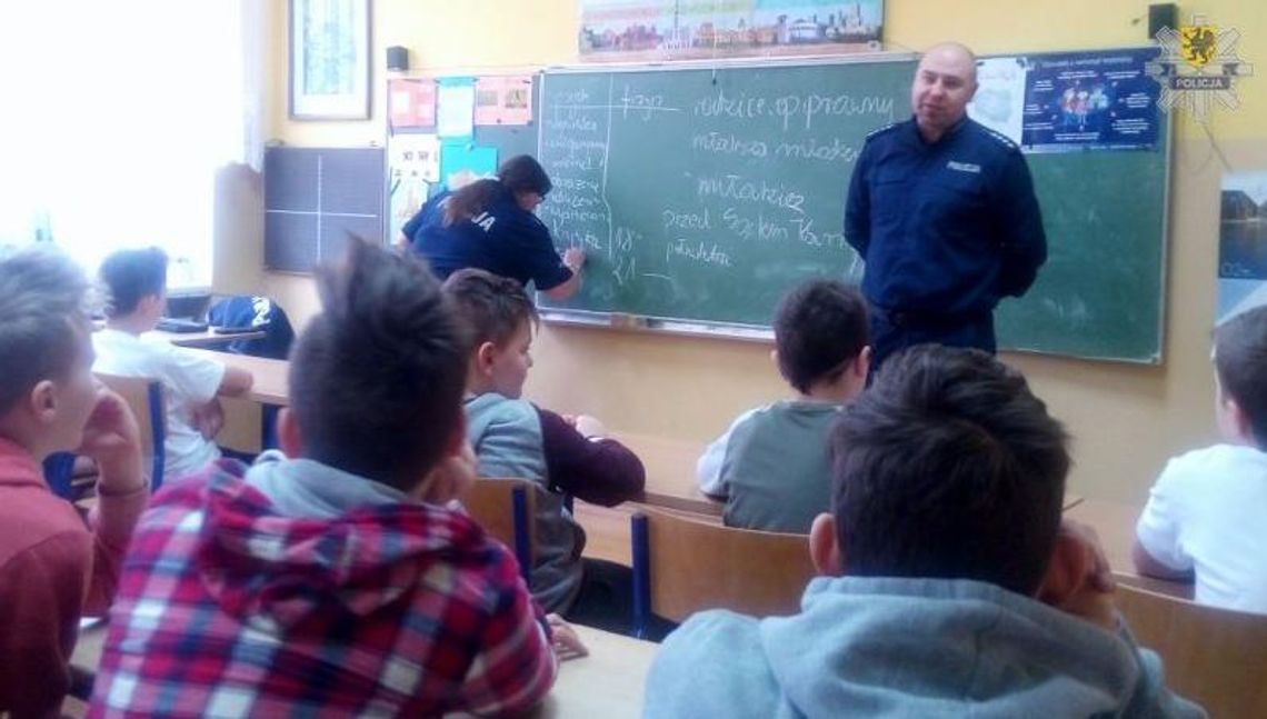 Jak bezpiecznie spędzić ferie?