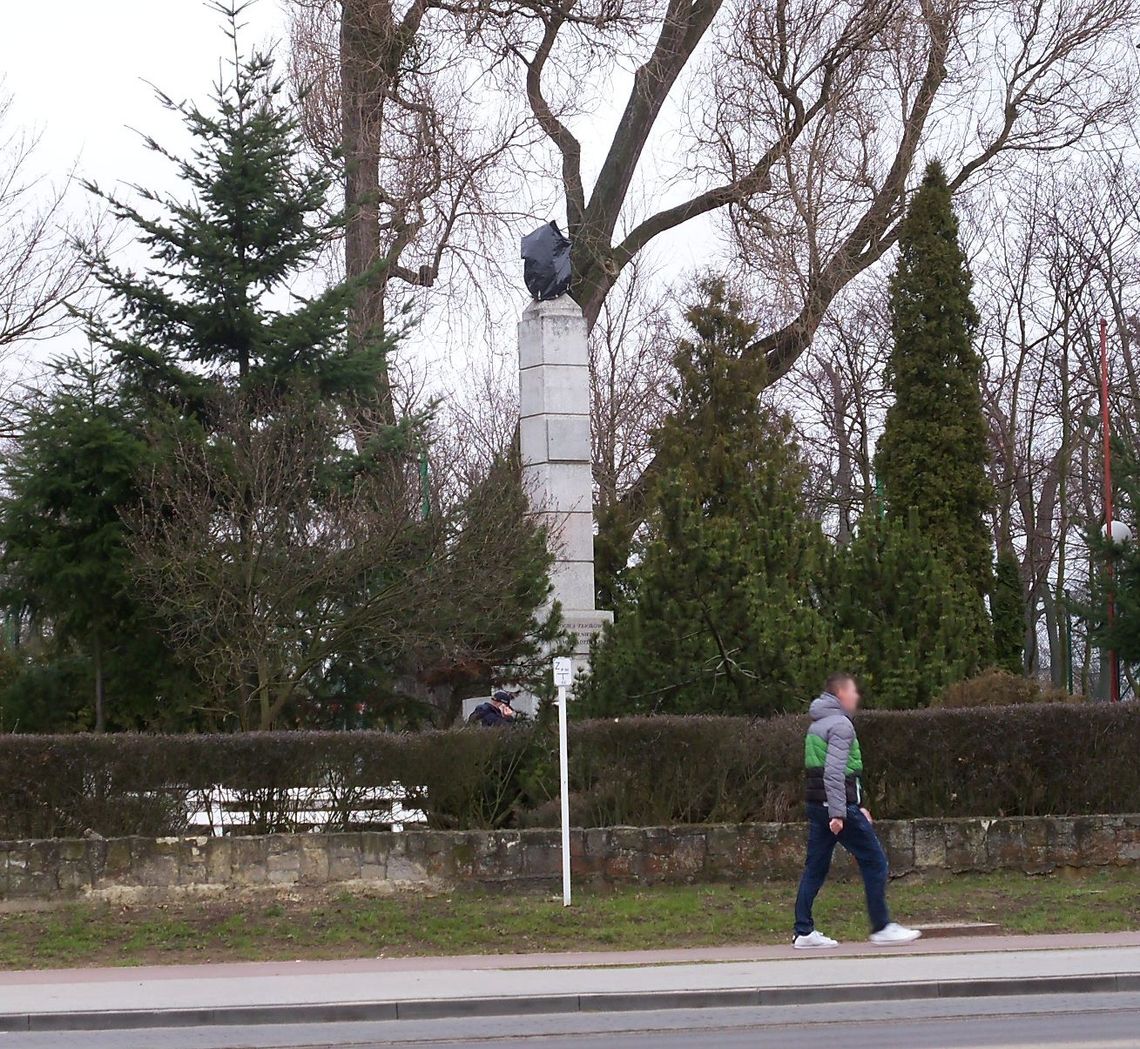 Jak radni głosowaliby dziś w sprawie czerwonej gwiazdy? Jak radni głosowaliby dziś w sprawie czerwonej gwiazdy?