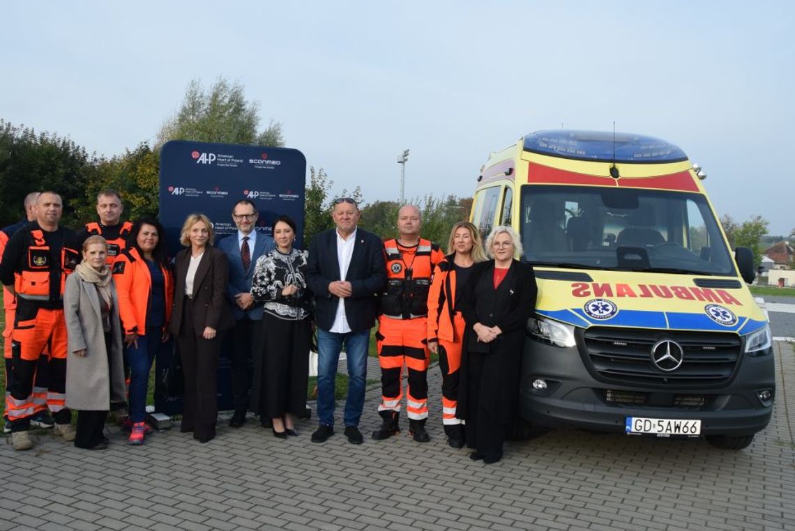 Karetka za 950 tys. zł trafiła do Dzierzgonia. To nie koniec planów w Sztumie Karetka za 950 tys. zł trafiła do Dzierzgonia. To nie koniec planów w Sztumie