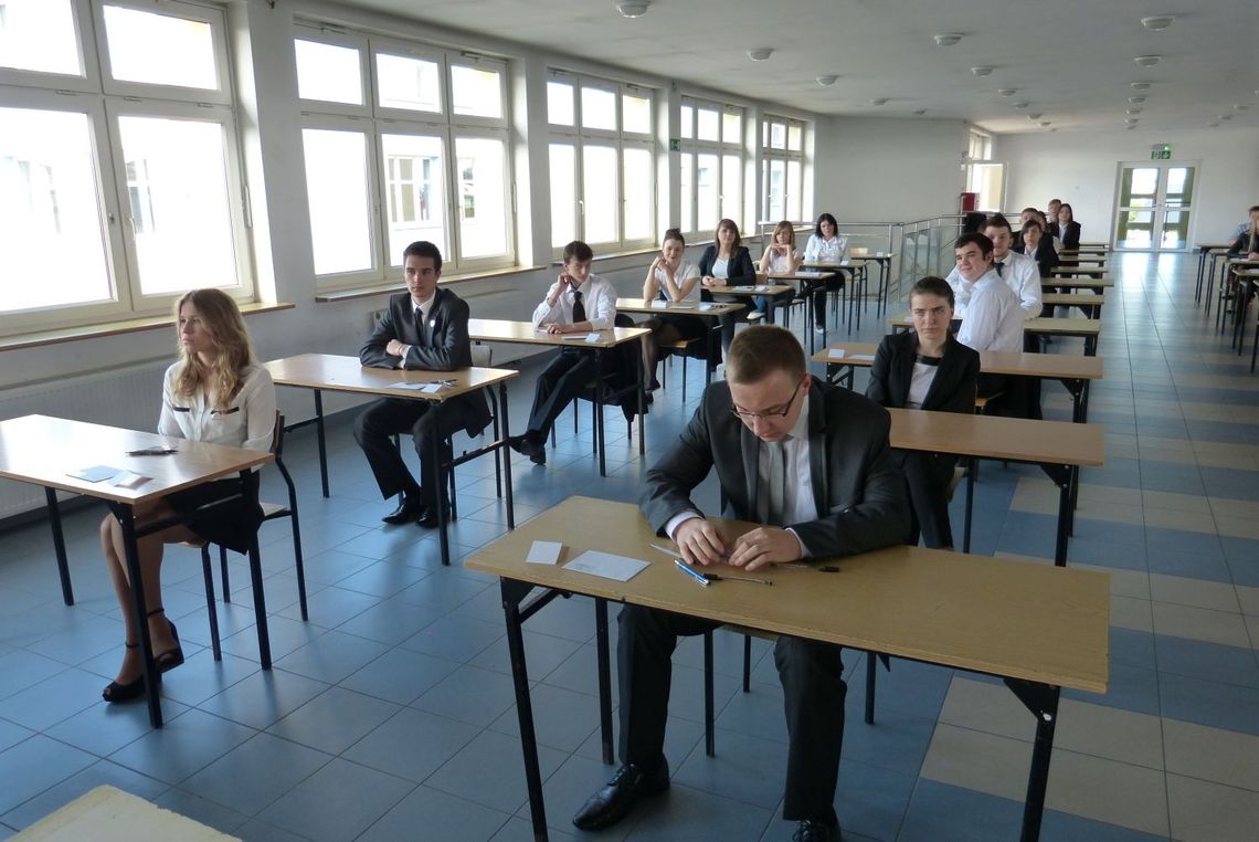„Kazali pisać maturę dwa razy”