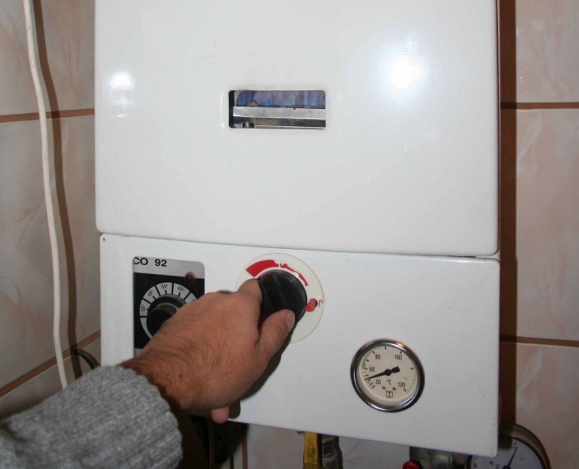 Kobieta zatruła się czadem - wadliwy piecyk do ogrzewania wody mógł być przyczyną nieszczęścia