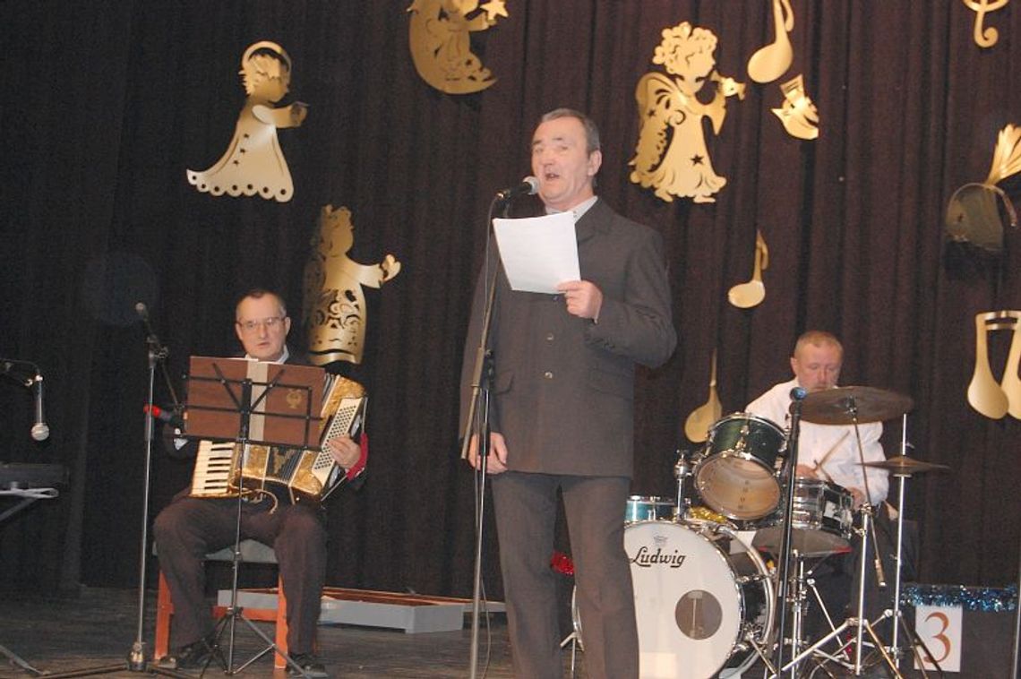 Kolędy, pastorałki - stoły uginały się od rękodzieła!