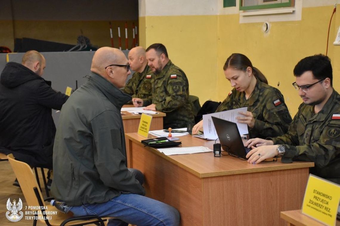Kolejne wcielenie pomorskich terytorialsów. Tym razem 7 Pomorską Brygadę WOT zasili 150 żołnierzy Kolejne wcielenie pomorskich terytorialsów. Tym razem 7 Pomorską Brygadę WOT zasili 150 żołnierzy