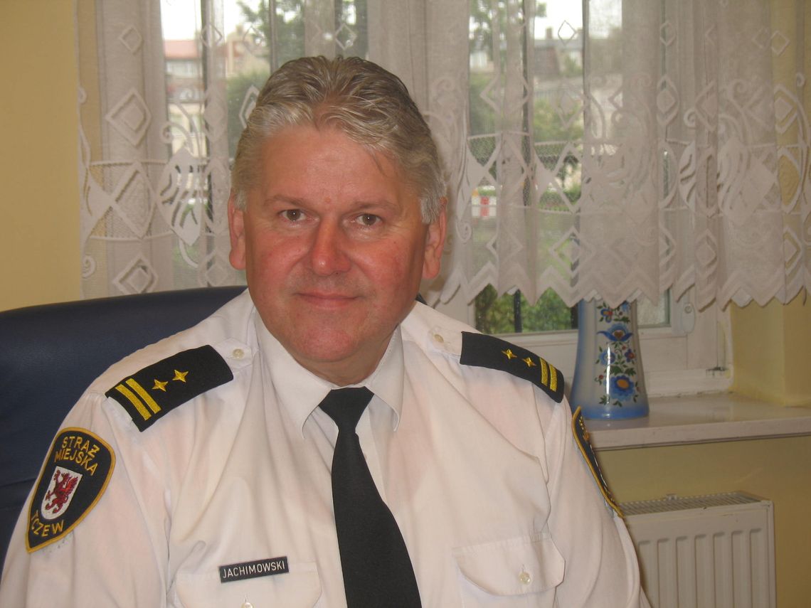 Komendant ostro: Referendum? „Darmowa kampania polityczna ” Komendant ostro: Referendum? „Darmowa kampania polityczna ”