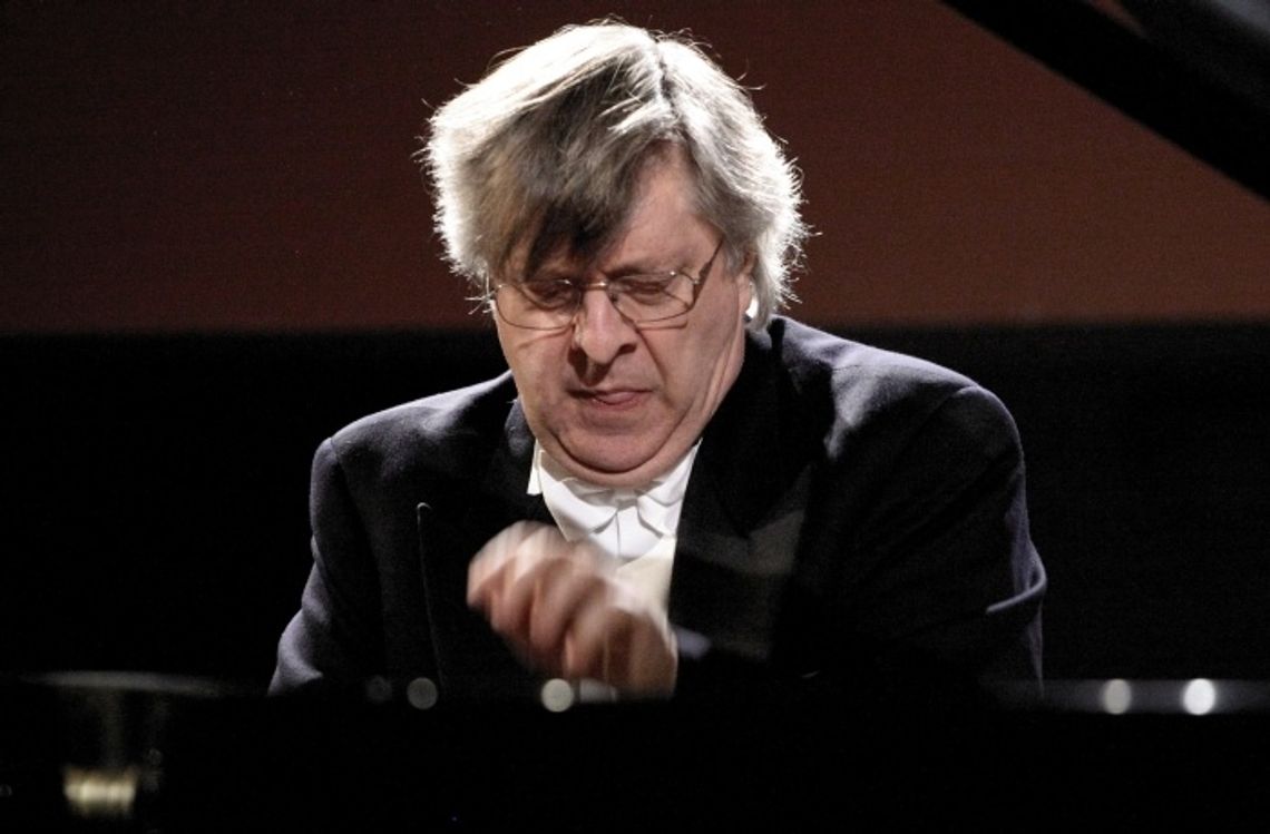 Koncert Piotra Palecznego - muzyka Chopina w mistrzowskim wykonaniu Koncert Piotra Palecznego - muzyka Chopina w mistrzowskim wykonaniu