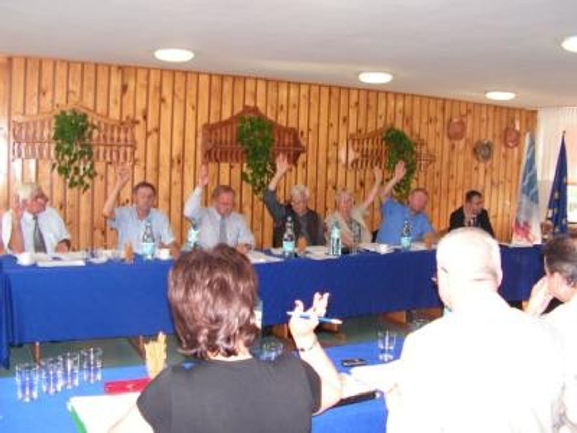 KONTROWERSJE Podzielone głosy radnych w sprawie prywatyzacji szpitala