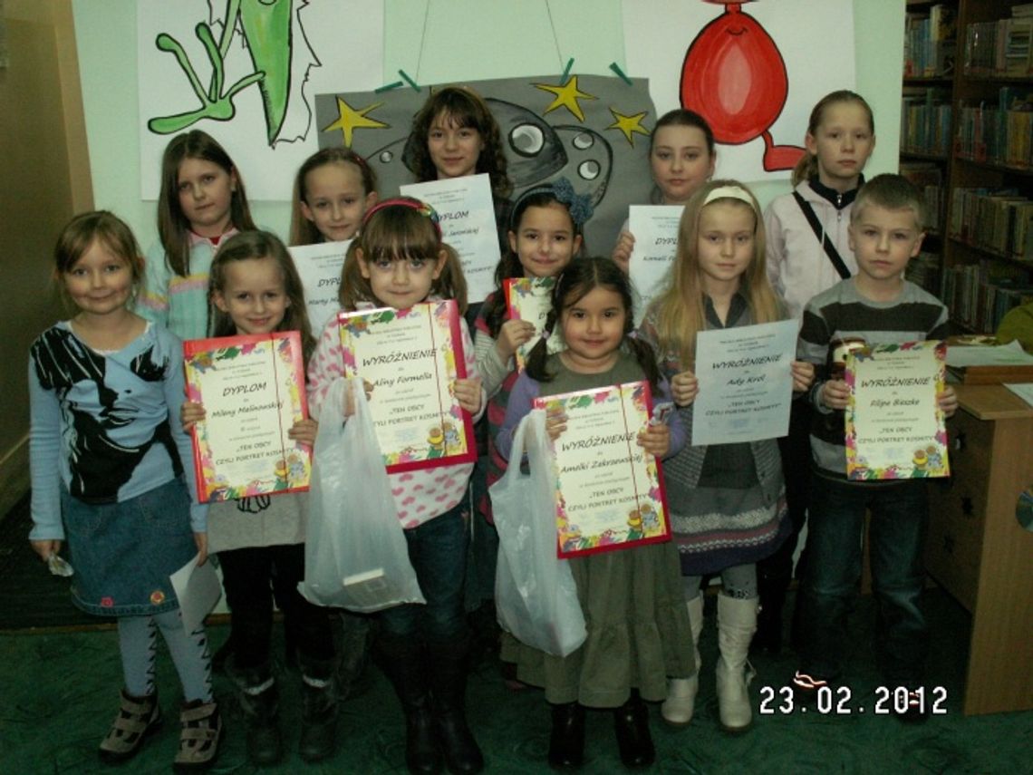 Kosmici w bibliotece. Konkurs plastyczny „Ten obcy...” Kosmici w bibliotece. Konkurs plastyczny „Ten obcy...”