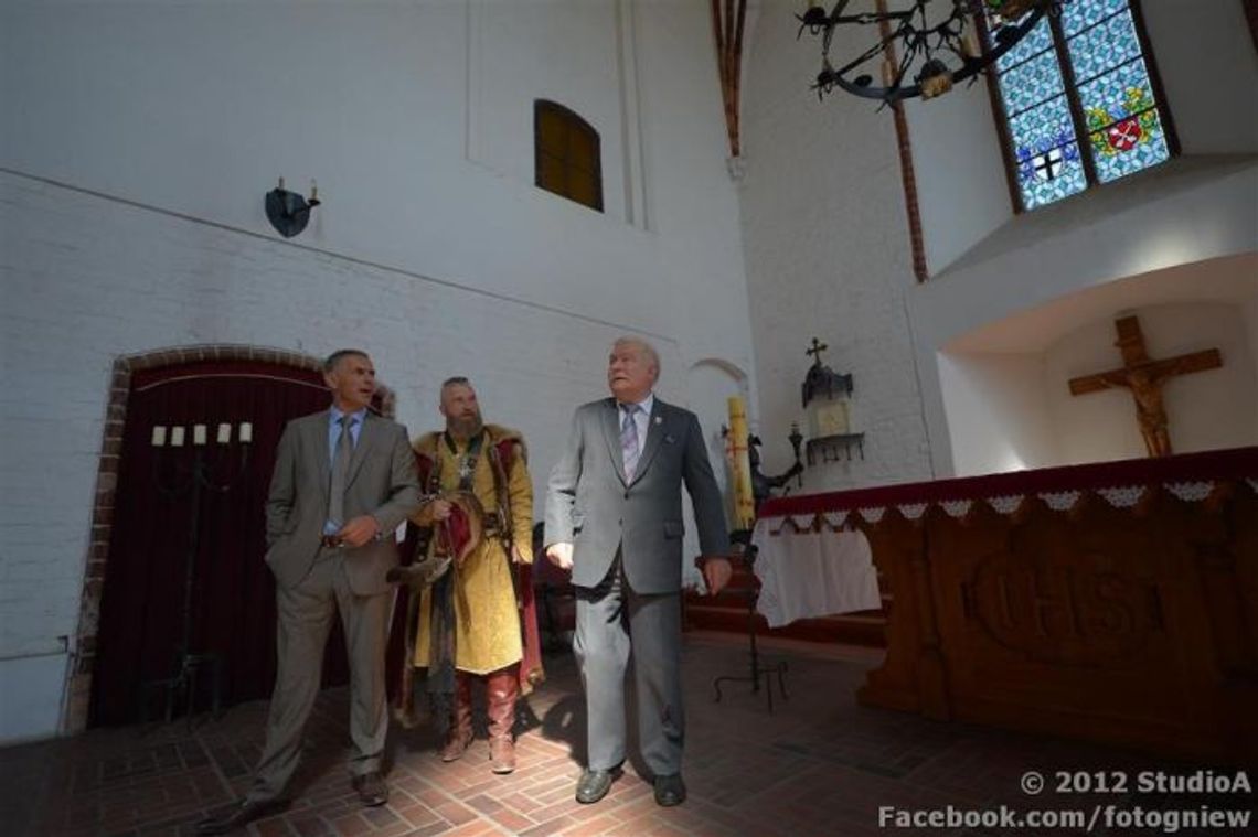 Lech Wałęsa w Gniewie - wycieczka gondolą i przejażdżka bryczką