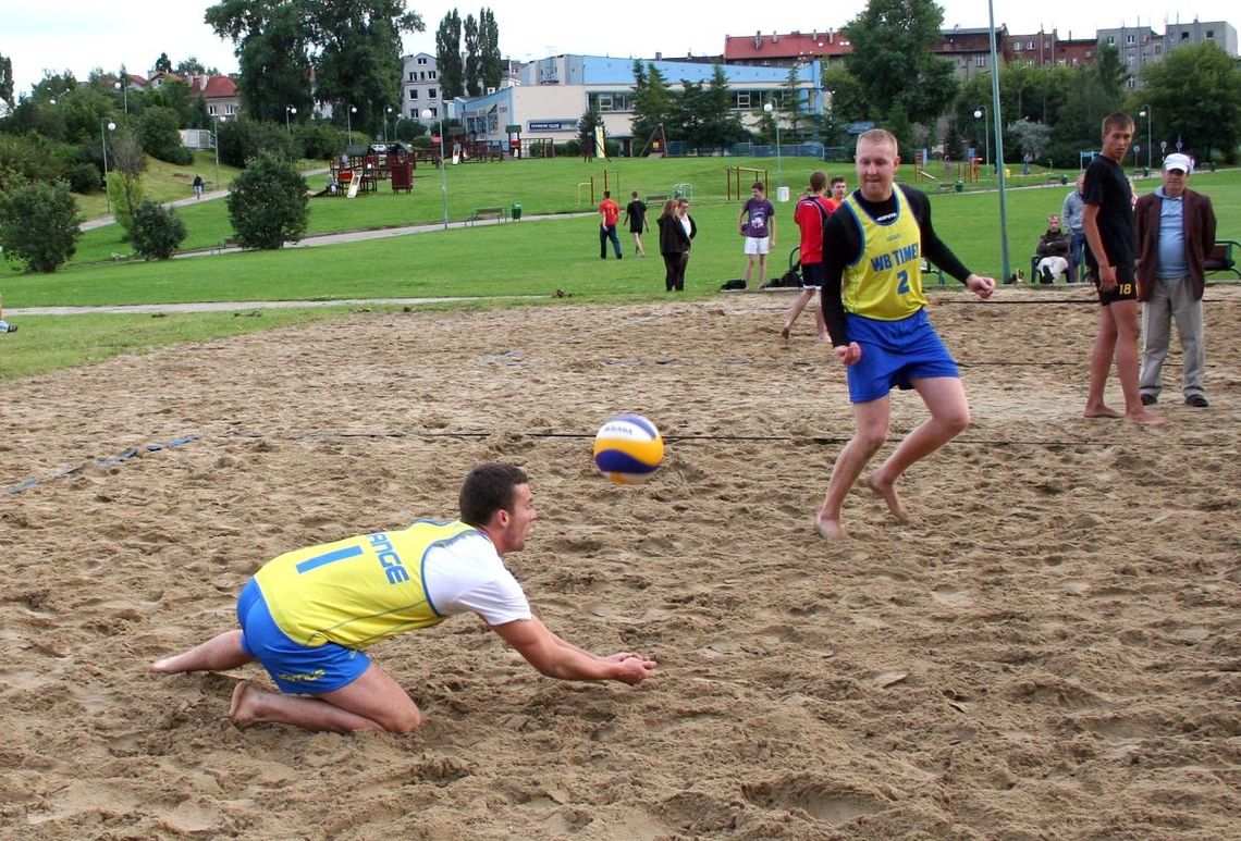 Liderzy nie tracą impetu - XV Grand Prix Tczewa w siatkówce plażowej