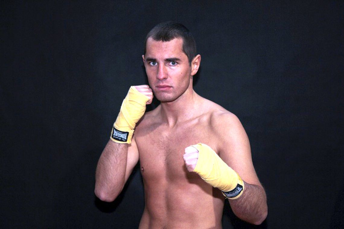 Lita poboksuje za oceanem Lita poboksuje za oceanem