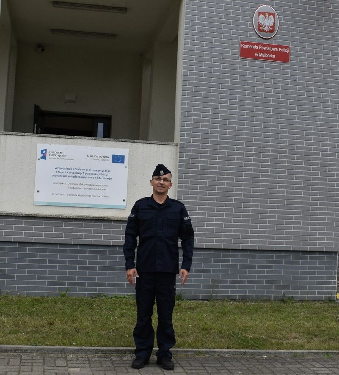 Malborska Policja ma nowego policjanta. Policja zachęca do wstępowania do służby!