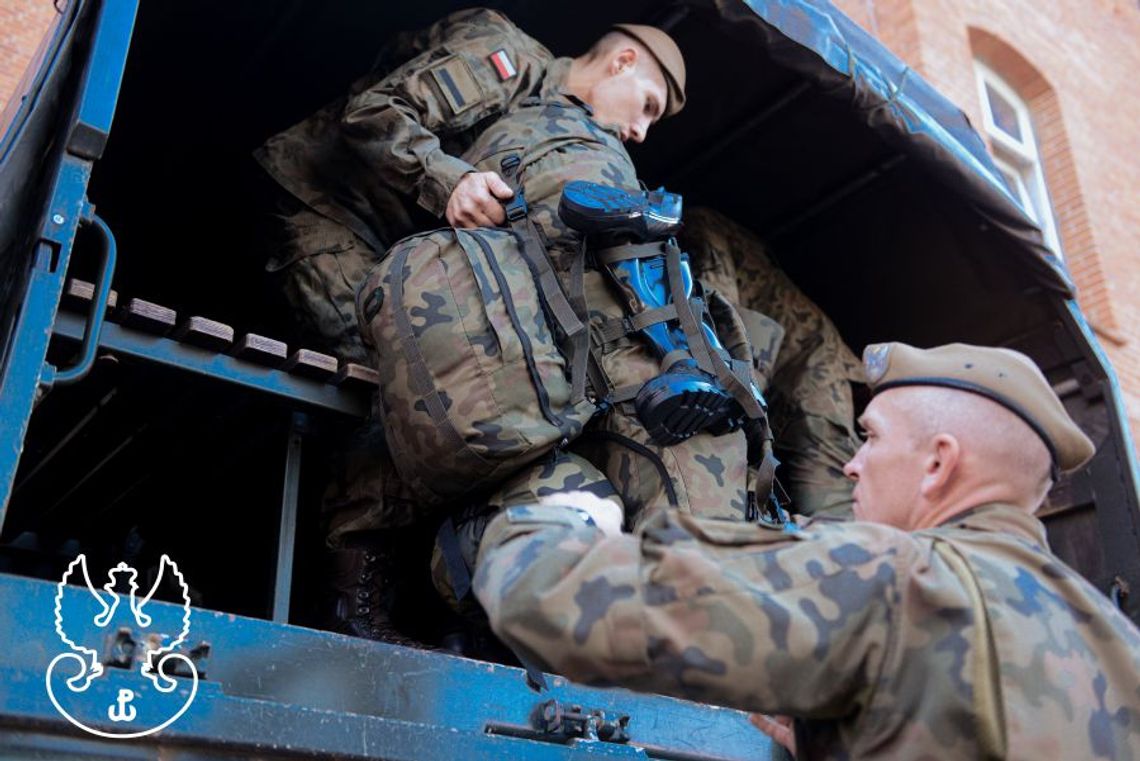 Marsz kondycyjny żołnierzy. Wojsko prosi o wyrozumiałość i nie zbliżanie się do miejsca ćwiczeń Marsz kondycyjny żołnierzy. Wojsko prosi o wyrozumiałość i nie zbliżanie się do miejsca ćwiczeń