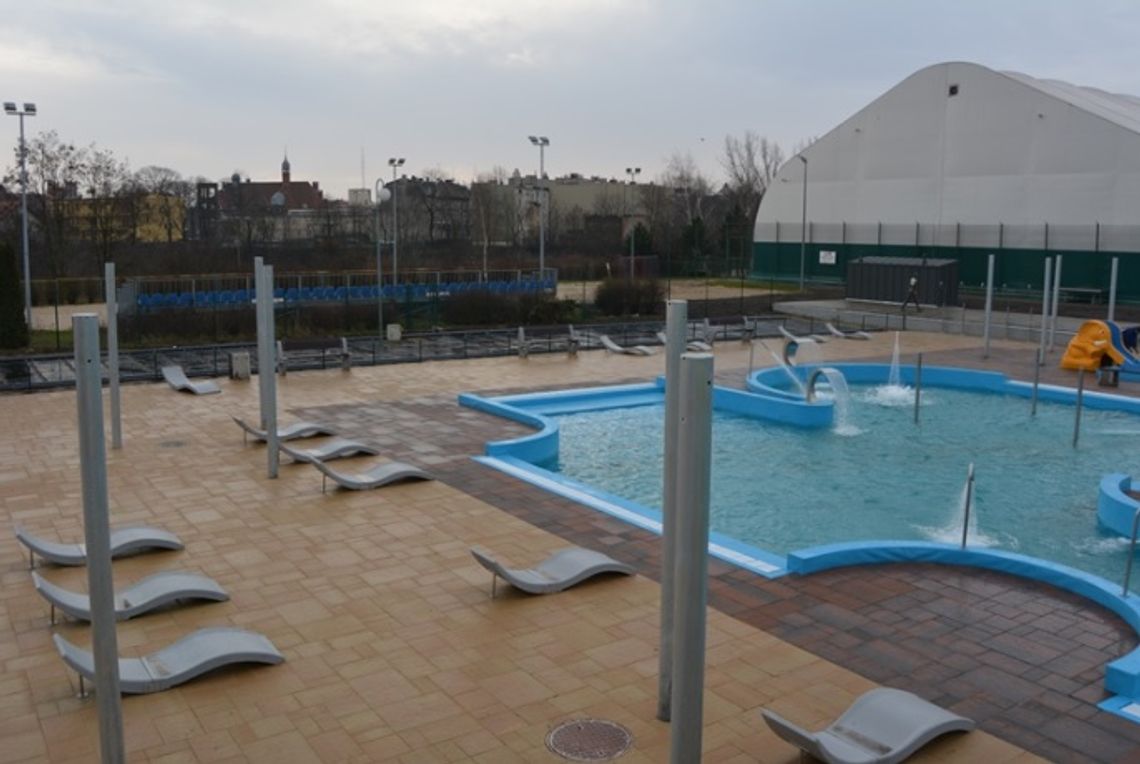 Masaże, zjeżdżalnie, gejzery – także na tczewskim basenie! Masaże, zjeżdżalnie, gejzery – także na tczewskim basenie!