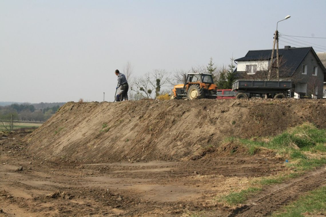 Miasto odpowiedziało na skargi. Odpoczynek w miejscu wysypiska Miasto odpowiedziało na skargi. Odpoczynek w miejscu wysypiska