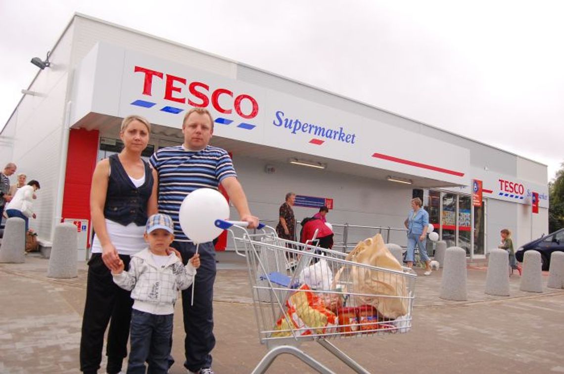 Mieszkańcy zyskali nowy market, a handlowcy... konkurencję