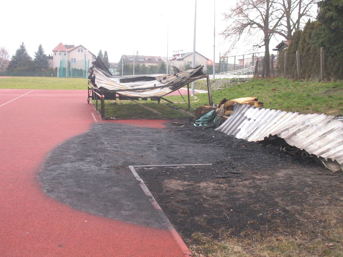 Młodzież straciła sprzęt. Podpalacz: nie wiedziałem, że tak ciężko będzie to ugasić Młodzież straciła sprzęt. Podpalacz: nie wiedziałem, że tak ciężko będzie to ugasić