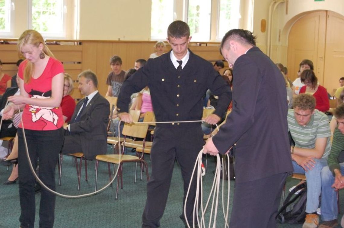 Młodzież zmierzyła się z morzem