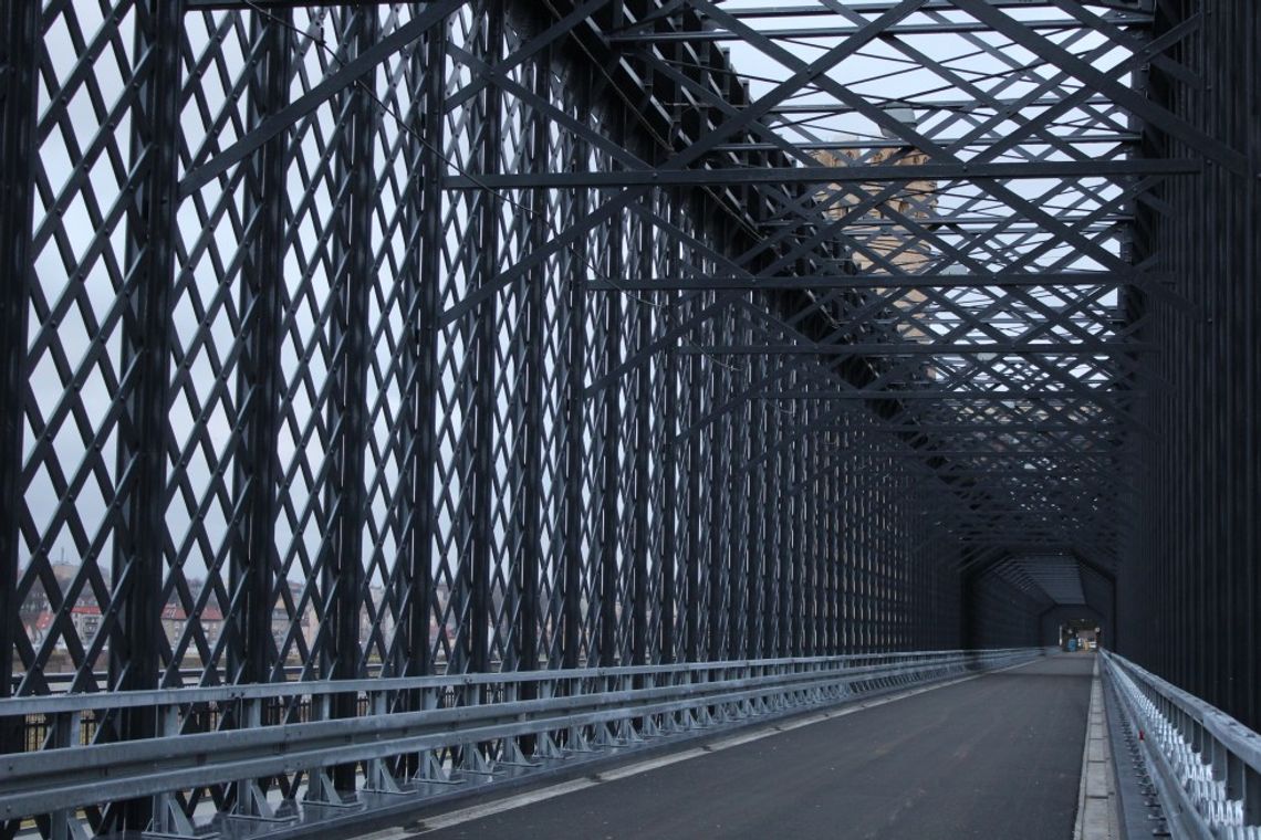 Most jak nowy - ale w części. Skończył się I etap remontu