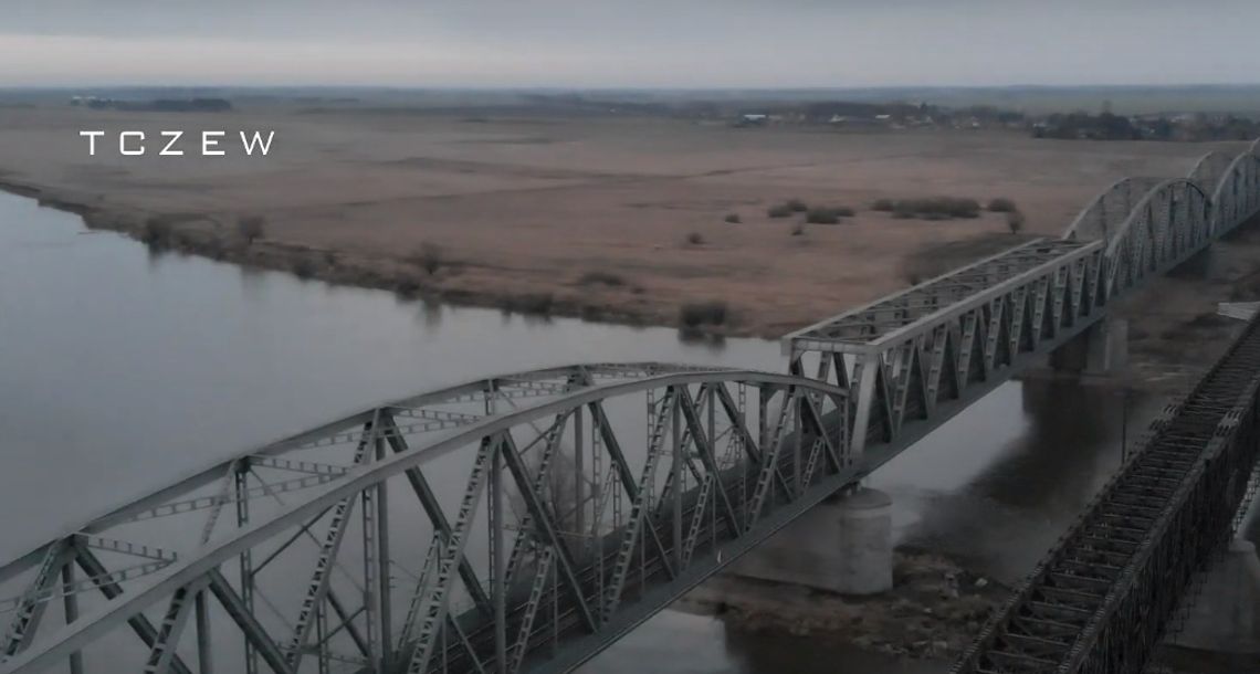 Most Tczewski w pełnej krasie... Ostatnie ujęcia z drona przed demontażem przęseł? Most Tczewski w pełnej krasie... Ostatnie ujęcia z drona przed demontażem przęseł?