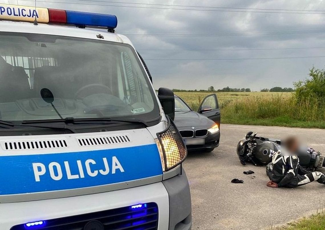 Motocyklista z zakazem prowadzenia pojazdów pędził DK91. Po pościgu wpadł w ręce policji