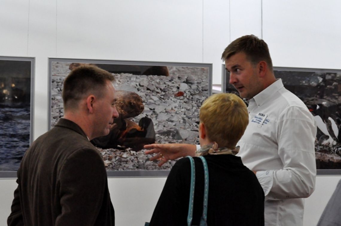 Na końcu świata z gryfem na fladze Na końcu świata z gryfem na fladze