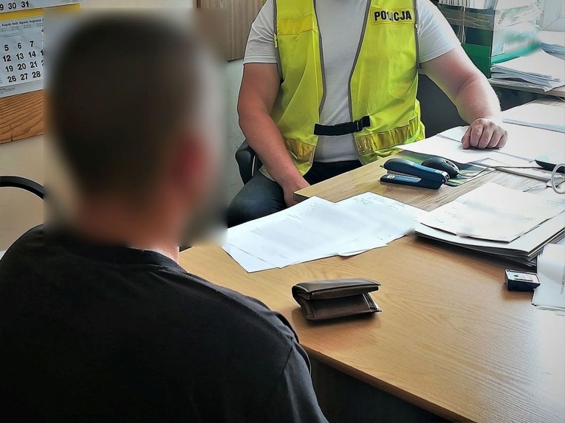 Na Starowiejskiej zatrzymano pijanego motocyklistę. Miał prawie półtora promila alkoholu.