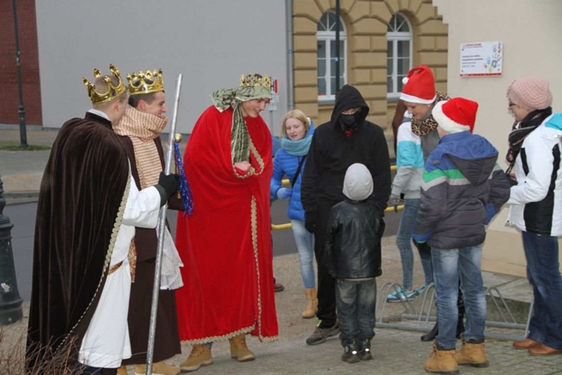 Na Zamkowej – sąsiedzi i przyjaciele stroili choinkę