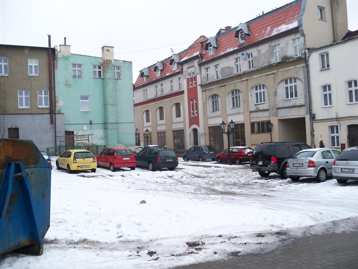 Nie ma gdzie parkować w zatłoczonym mieście