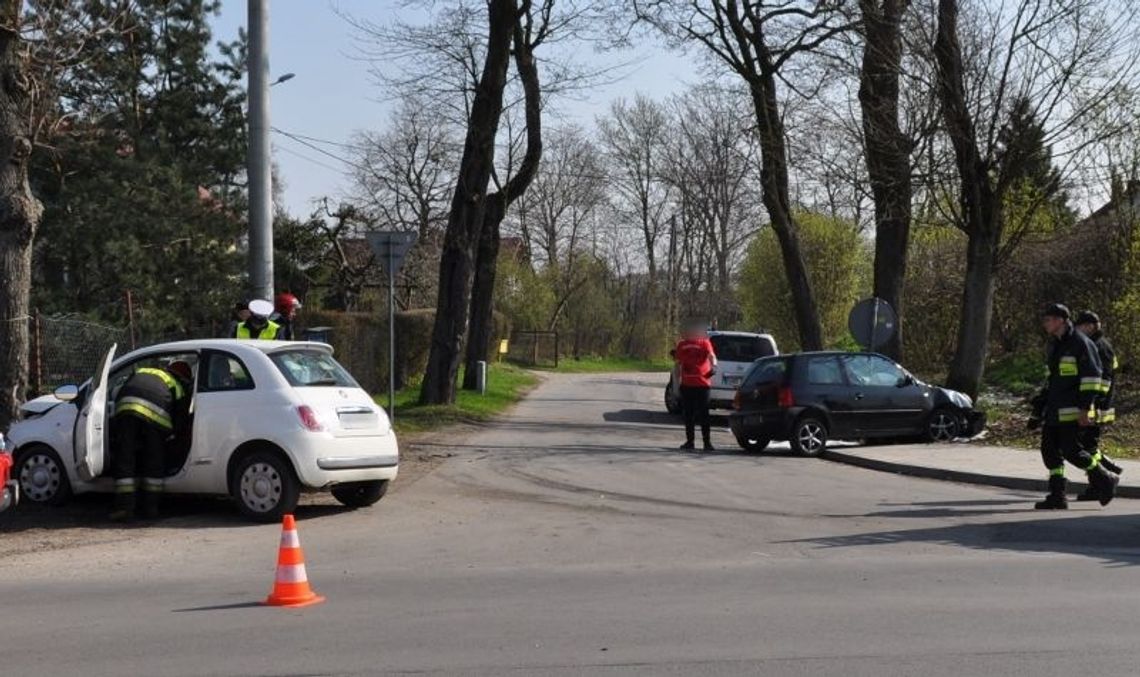 "Nie ustąpiła pierwszeństwa". Policja wyjaśnia przyczyny wypadku