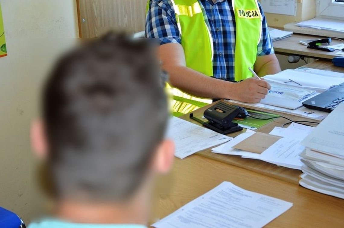 Nocna akcja policji w tczewskim hotelu. Gość dziwnie się zachowywał