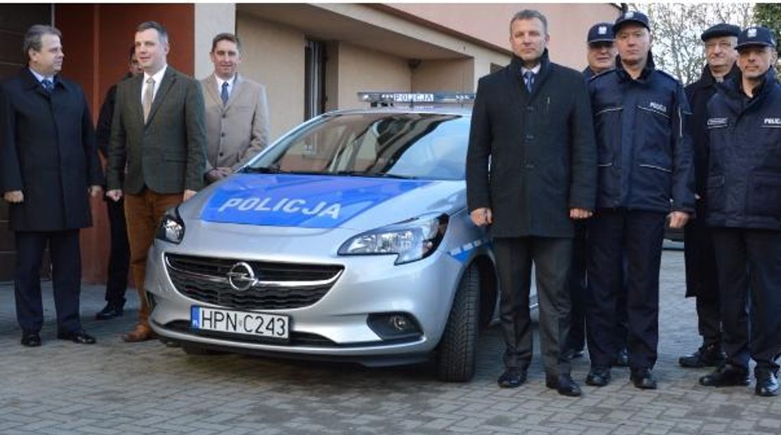 Nowa corsa dla policjantów z Pelplina