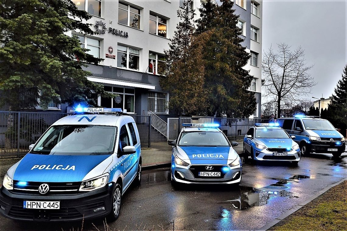 Nowe samochody służbowe tczewskiej policji