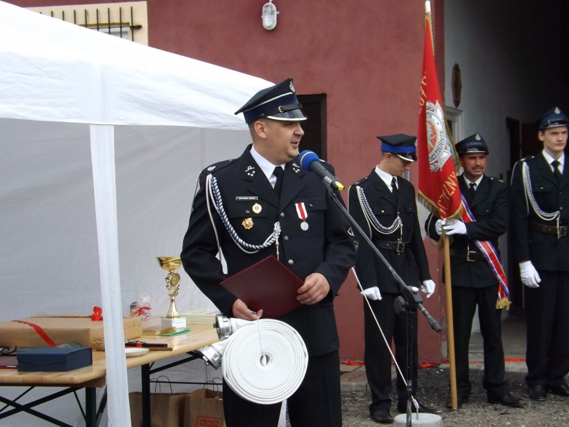 Ochotnicy dostali nową remizę. Uroczysty pochód i poświęcenie obiektu