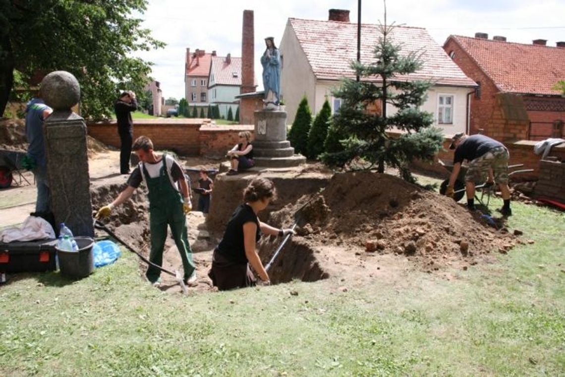 Odkryli pierwotne fundamenty świątyni Odkryli pierwotne fundamenty świątyni
