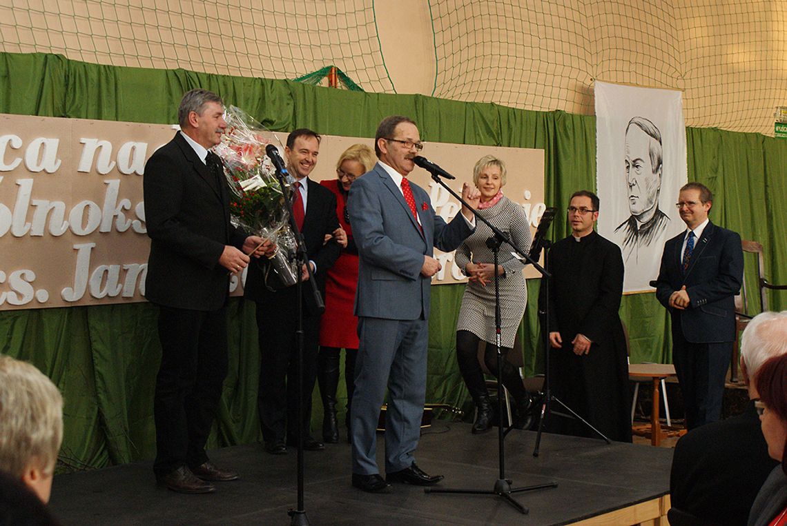 Ogólniak obchodził 20-lecie nadania im. ks. Janusza St. Pasierba