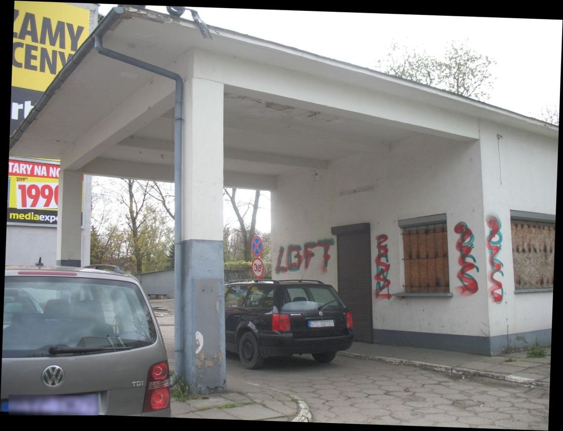 Orlen wysyła do miasta sygnał ostrzegawczy: "bierzemy pod uwagę ogrodzenie działki"