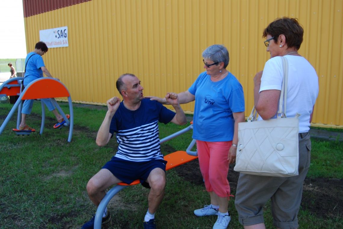 Otworzyli nową siłownię pod chmurką Otworzyli nową siłownię pod chmurką