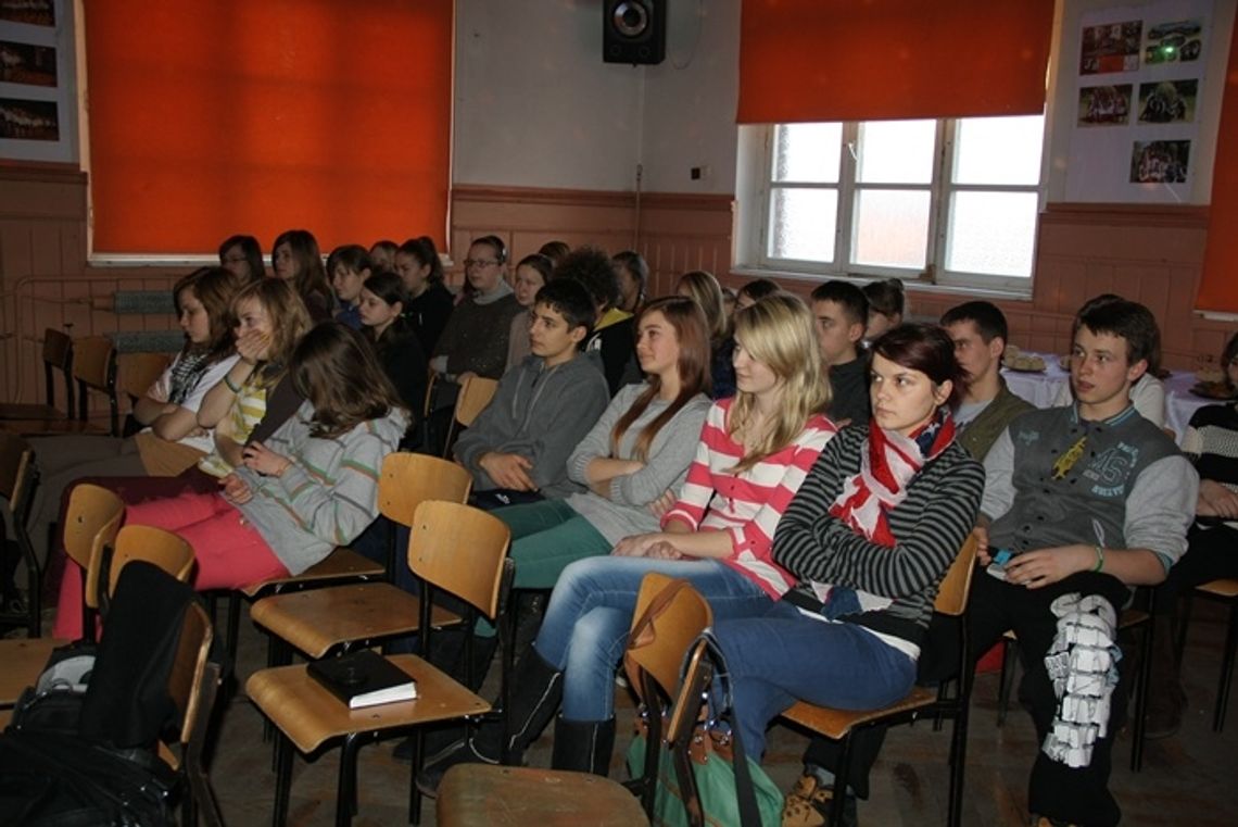 Paczki dla 230 najuboższych rodzin