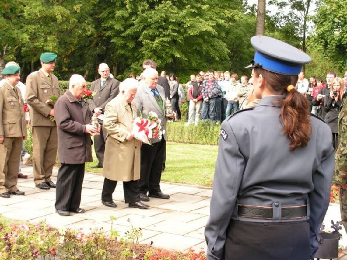 Pamięć o trudnych kartach historii Pamięć o trudnych kartach historii