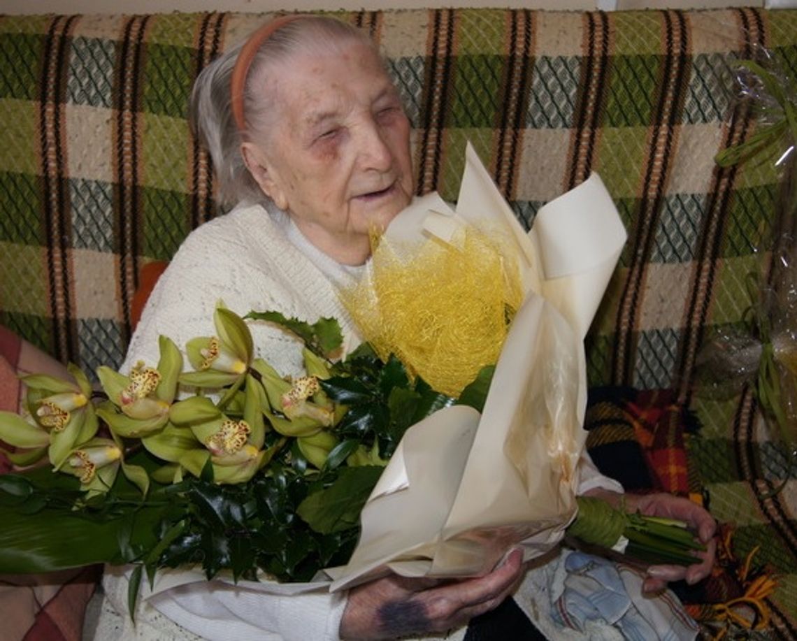 Pani Małgorzata z Małego Garca obchodziła 103 urodziny! Pani Małgorzata z Małego Garca obchodziła 103 urodziny!