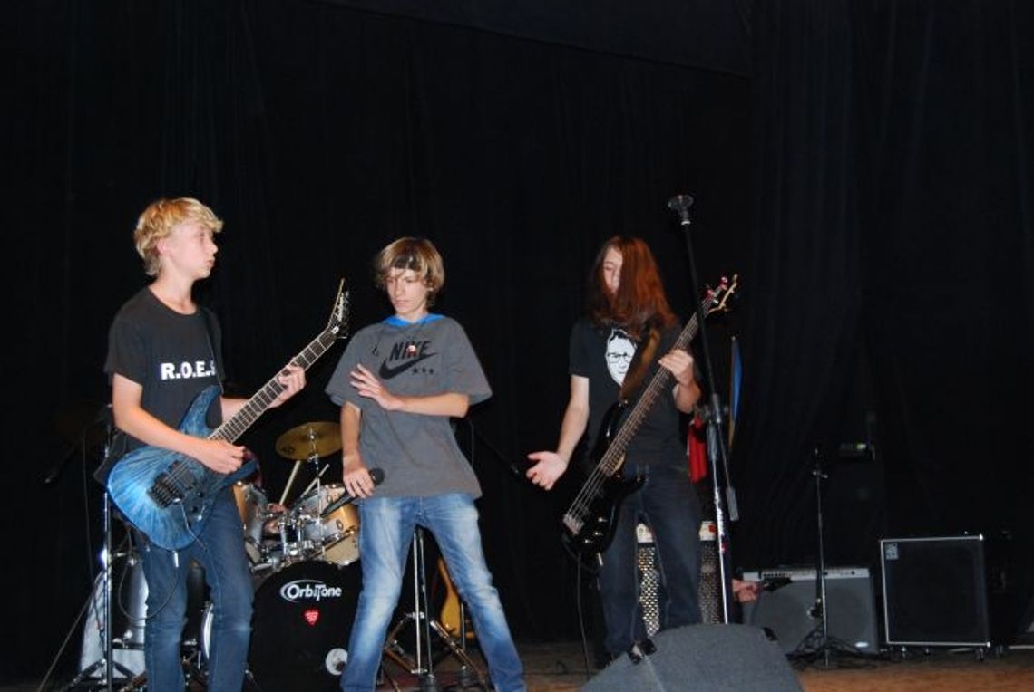 Pełna sala na festiwalu Młodzi Górą w Pelplinie Pełna sala na festiwalu Młodzi Górą w Pelplinie