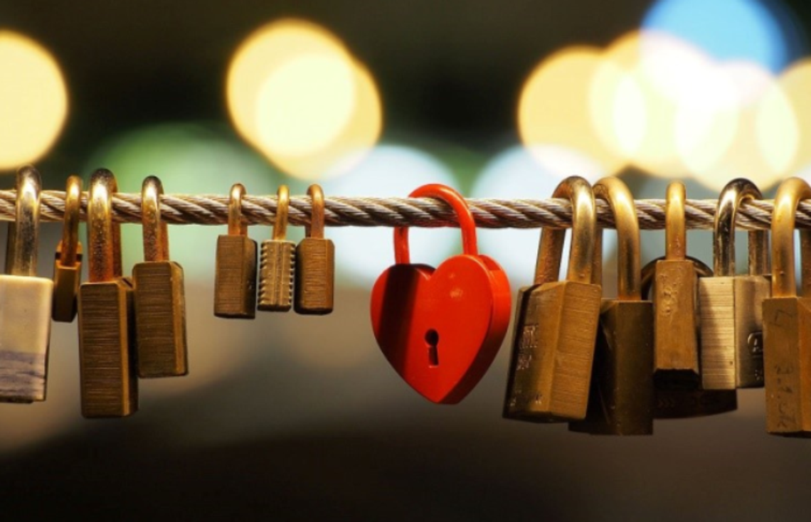 Pelplin zaprasza do udziału w otwarciu „Mostu Miłości”. Już 14 lutego! Pelplin zaprasza do udziału w otwarciu „Mostu Miłości”. Już 14 lutego!