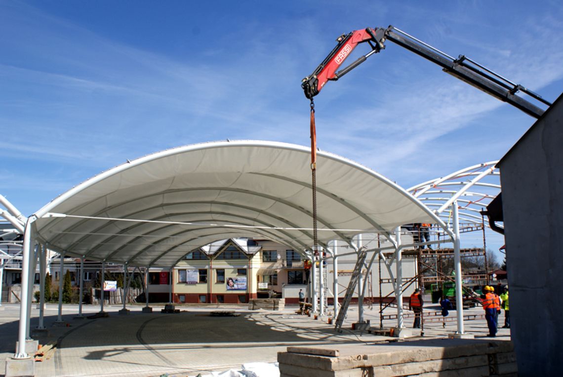 Pelplińskie targowisko coraz bliżej ukończenia Pelplińskie targowisko coraz bliżej ukończenia