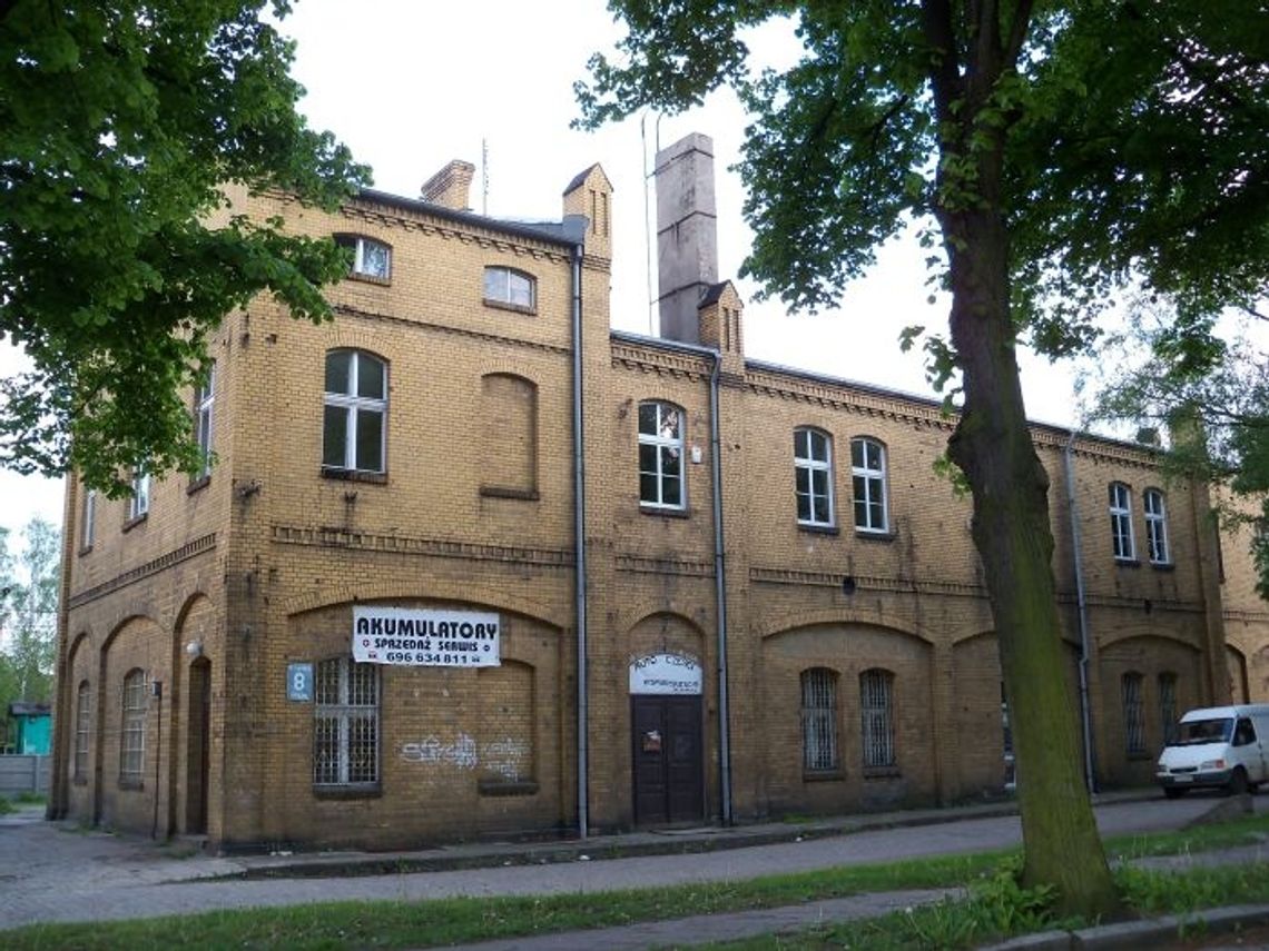 Pierwsze pokoje dla MOPS-u... Miasto przejmuje kolejową nieruchomość Pierwsze pokoje dla MOPS-u... Miasto przejmuje kolejową nieruchomość