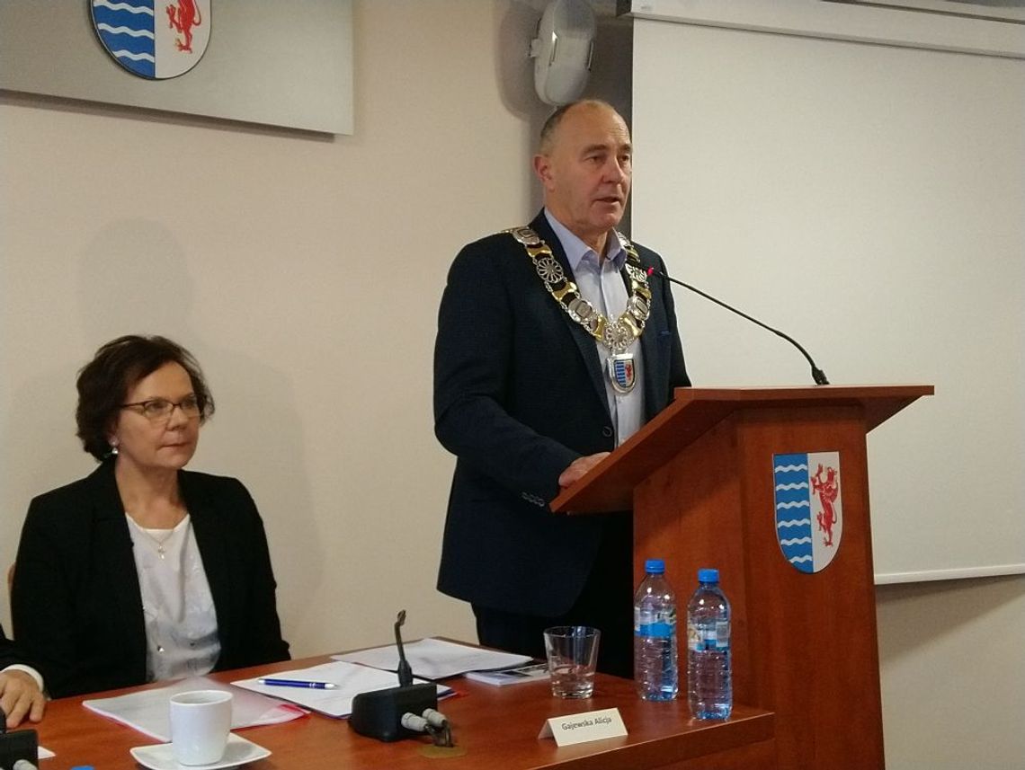 PILNE. Bez niespodzianki. Nowym starostą będzie Mirosław Augustyn! PILNE. Bez niespodzianki. Nowym starostą będzie Mirosław Augustyn!