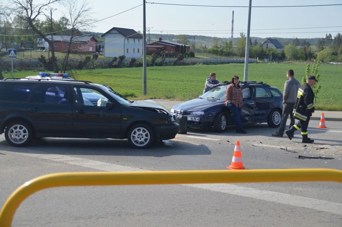 PILNE. Dwie osoby ranne po zderzeniu w Szpęgawie PILNE. Dwie osoby ranne po zderzeniu w Szpęgawie