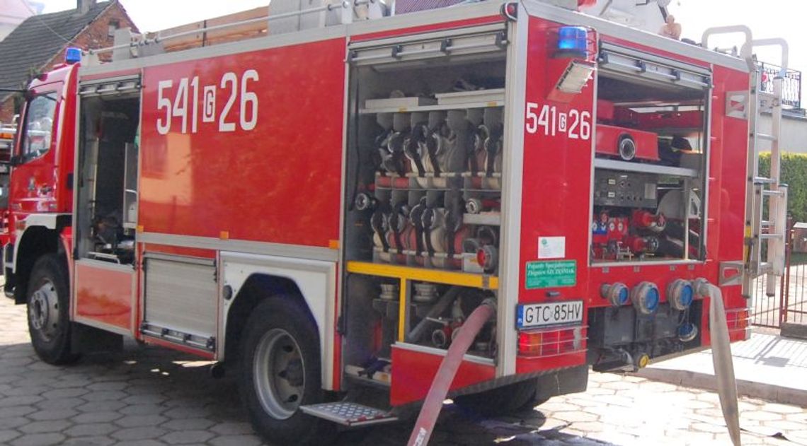 PILNE! Na „jedynce” (gm. Gniew) spłonęło auto PILNE! Na „jedynce” (gm. Gniew) spłonęło auto